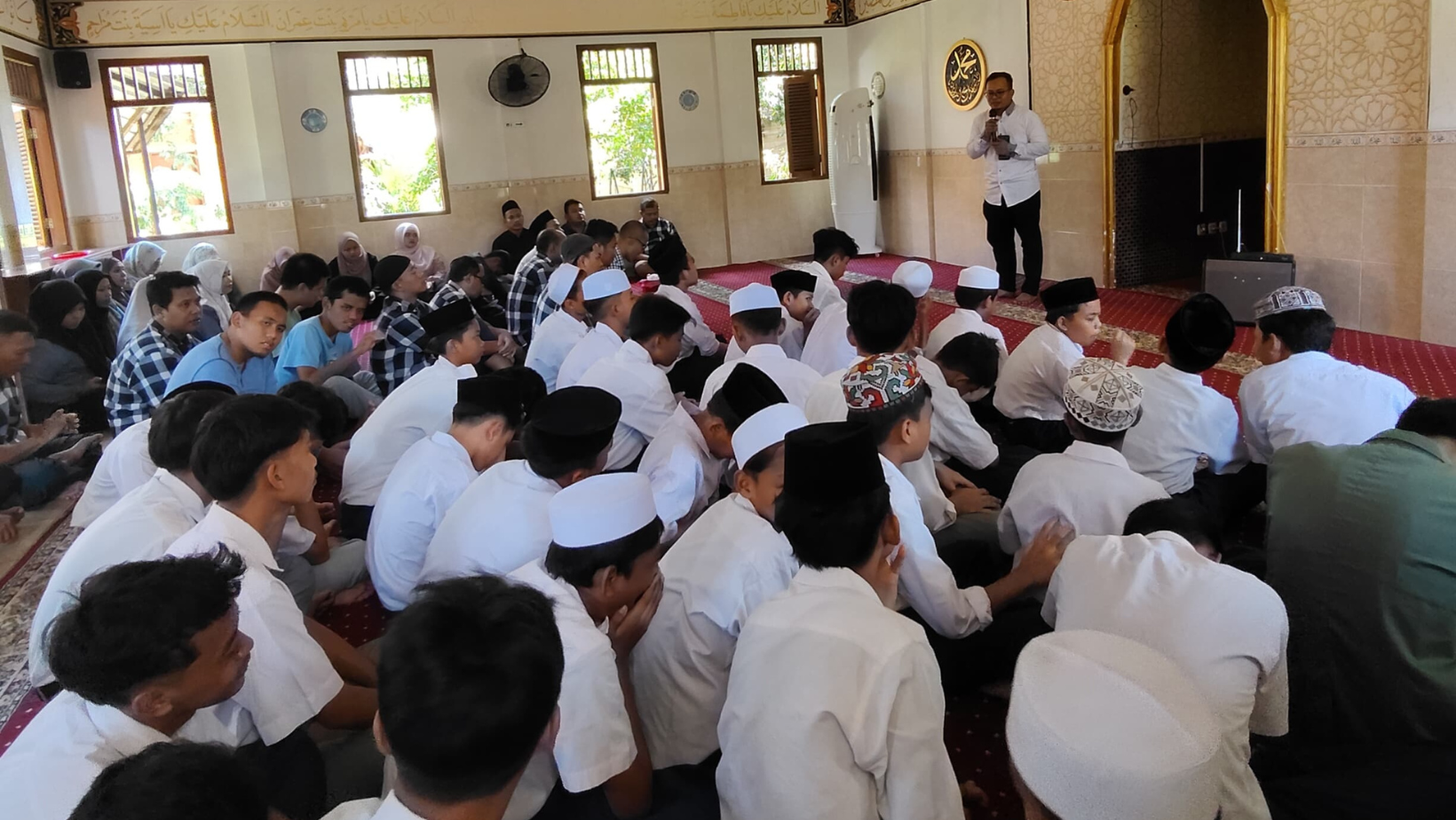Dari Kampung Halaman ke Rumah Kedua: Halal Bihalal SMP & Rumah Yatim